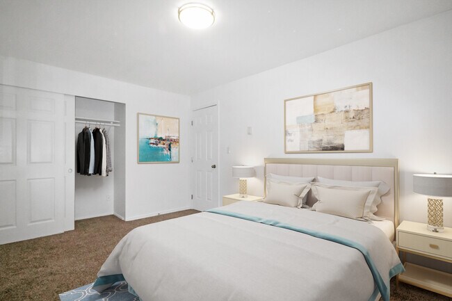 Lakeside Apartments photo 2