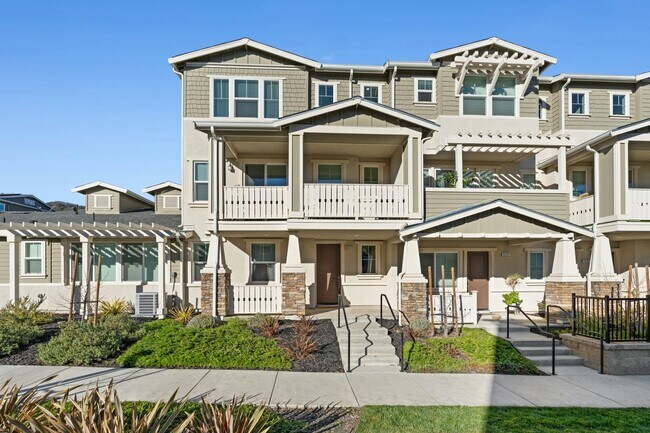 6429 Laguna Seca Ln Gilroy, CA 95020 photo 4
