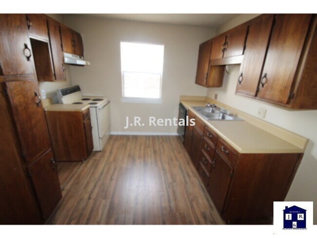 304 Erby Ave Copperas Cove, TX 76522 photo 4