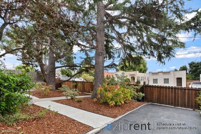 1732 East 23rd Street, Oakland, CA 94606 photo 3