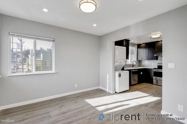 452 Plymouth Avenue, San Francisco, CA 94112 photo 5