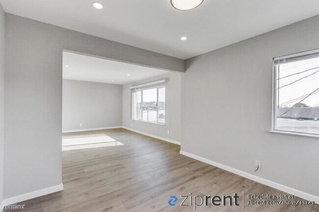 452 Plymouth Avenue, San Francisco, CA 94112 photo 4