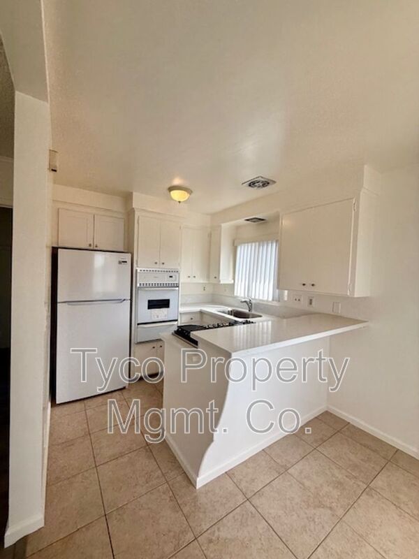 152 Third Avenue photo 5