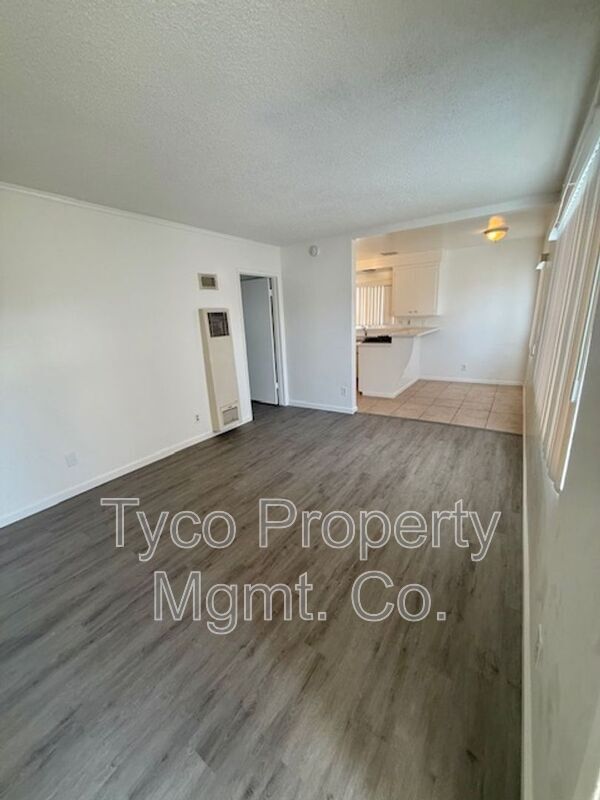 152 Third Avenue photo 3