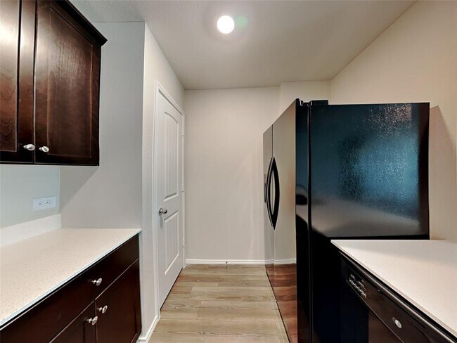 305 Anvil Drive, Haslet, TX 76052 photo 4