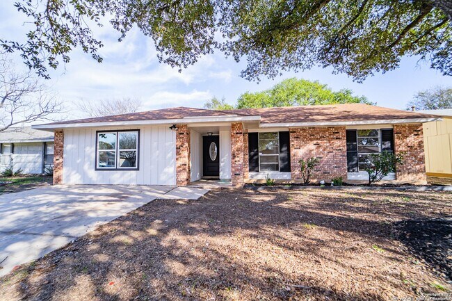 5866 Cliff Path San Antonio, TX 78250 photo 5