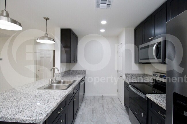 13185 South San Simon Road, Arizona City, AZ 85123 photo 4