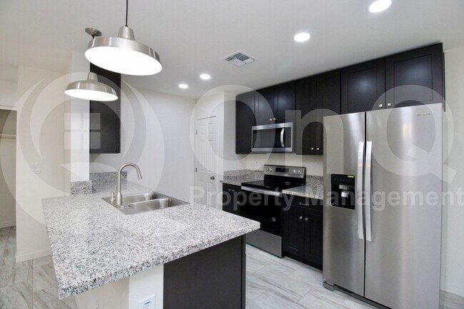 13185 South San Simon Road, Arizona City, AZ 85123 photo 5