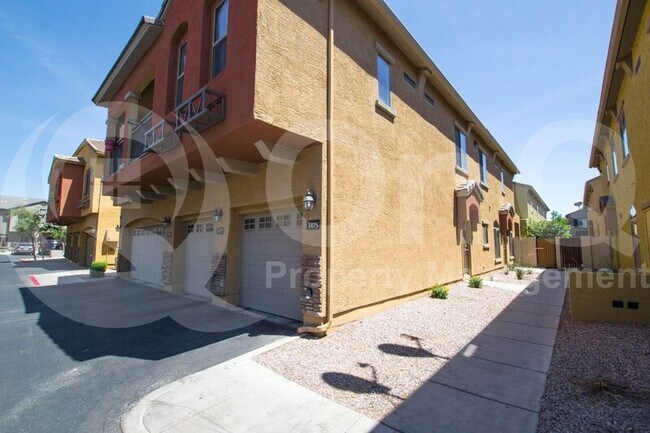 2402 E 5th St Tempe, AZ 85281 photo 2