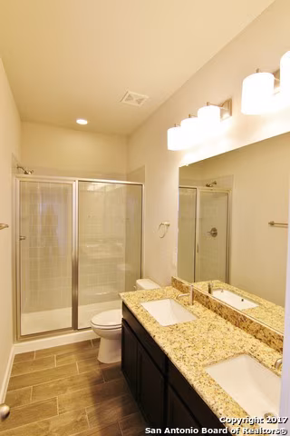 418 Creekside Curve New Braunfels, TX 78130 photo 5