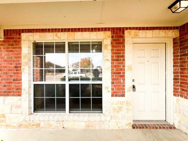 1913 Charleston Ct Killeen, TX 76542 photo 2