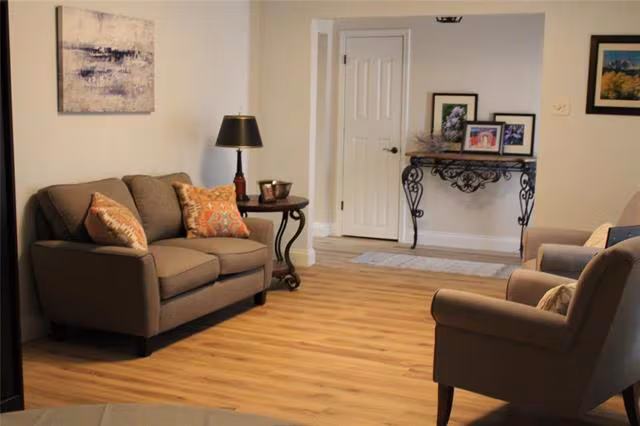 14312 Tanglewood Dr Dallas, TX 75234 photo 4