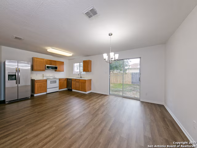 4831 Heather Pass San Antonio, TX 78218 photo 5