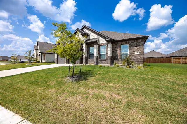 2318 Sheppards Lane, Waxahachie, TX 75167 photo 2