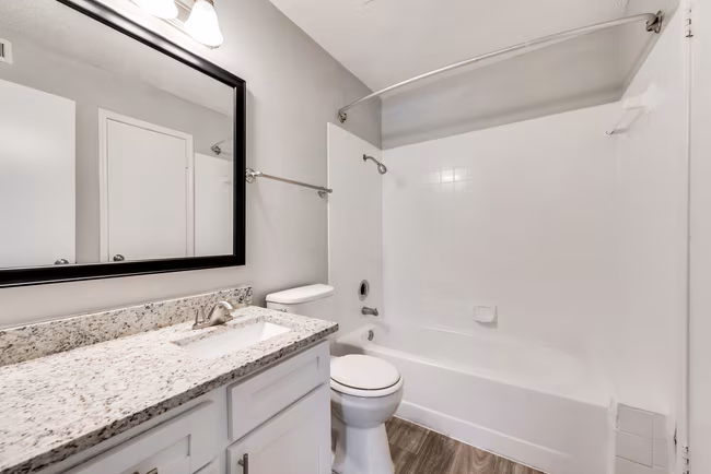 Mason Ridge Apartment Homes photo 5