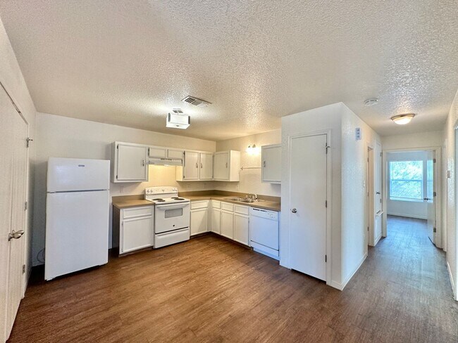 3805 John Chisholm Loop Killeen, TX 76542 photo 5