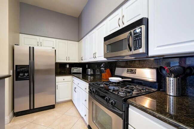 12368 Carmel Country Road, San Diego, CA 92130 photo 2