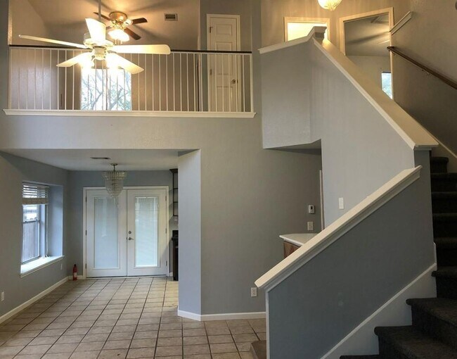 17253 Tobermory Dr Pflugerville, TX 78660 photo 4