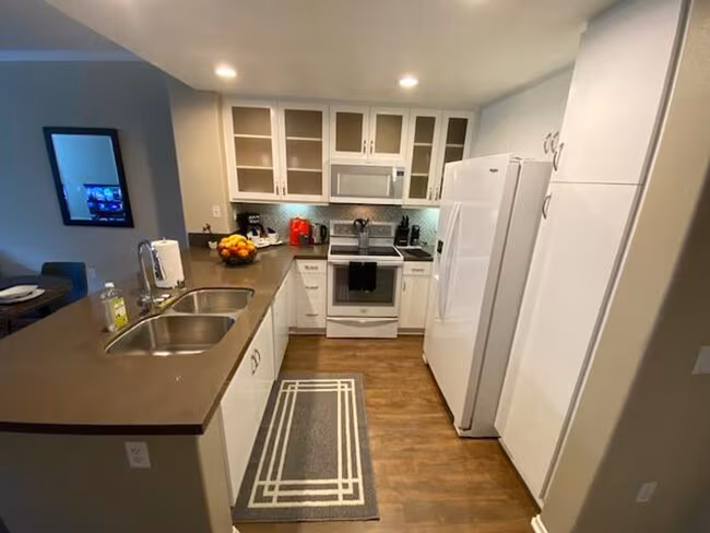 9263 Regents Rd San Diego, CA 92037 photo 4