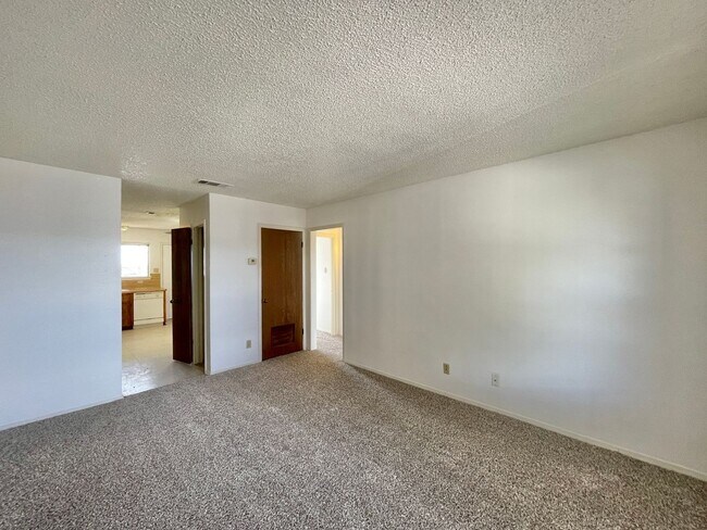 1304 Quail Cir Killeen, TX 76549 photo 2