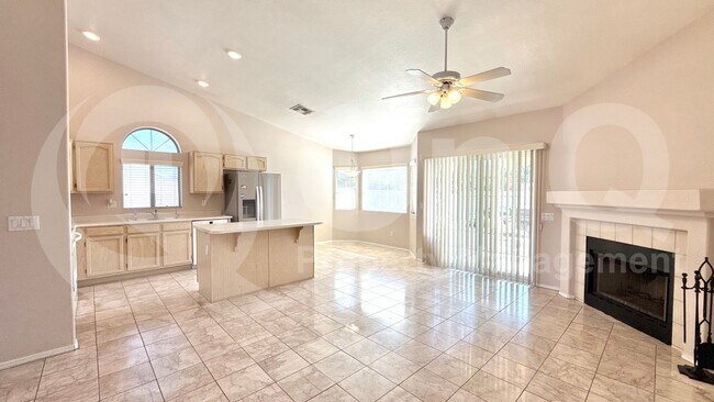 819 E Cindy St Chandler, AZ 85225 photo 5