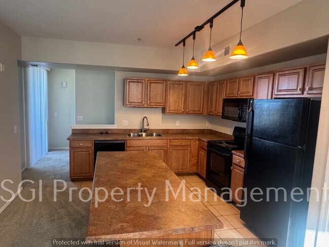 18250 N Cave Creek Rd Phoenix, AZ 85032 photo 5