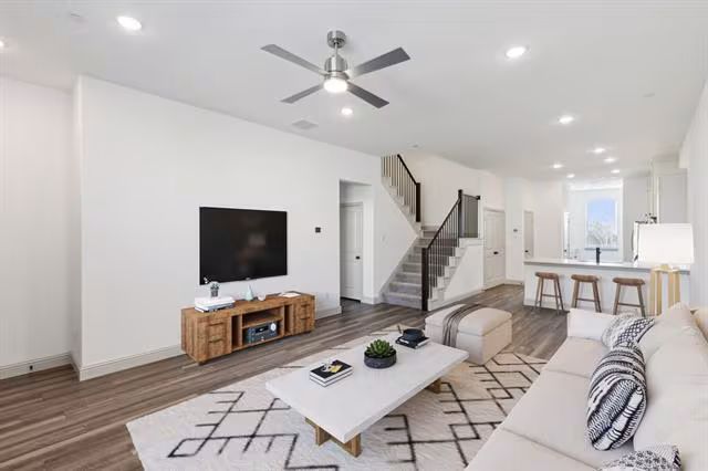 7143 Buchanan Drive, Grand Prairie, TX 75054 photo 3