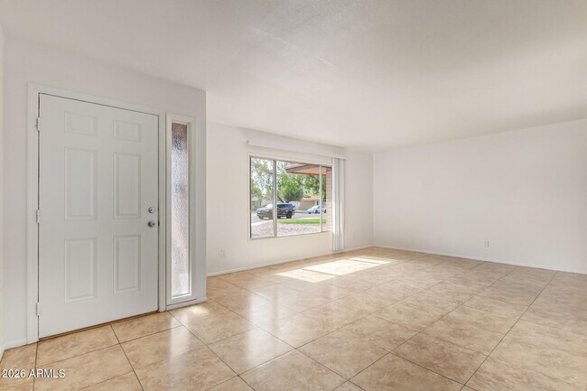 3929 S PINE Street photo 3