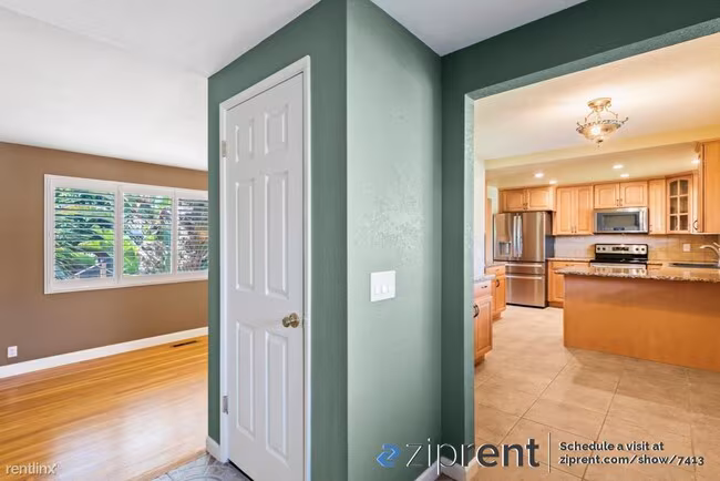 6145 Pomegranate Avenue, Newark, CA 94560 photo 5