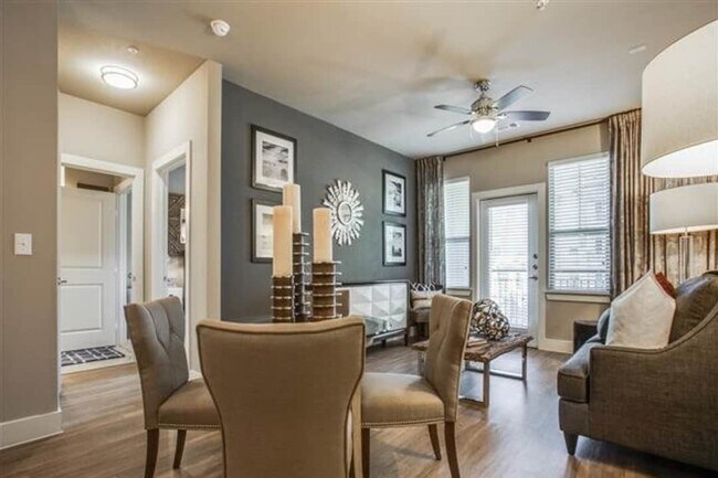 610 Via Ravello Irving, TX 75039 photo 5