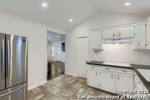 969 N Liberty Ave New Braunfels, TX 78130 photo 4