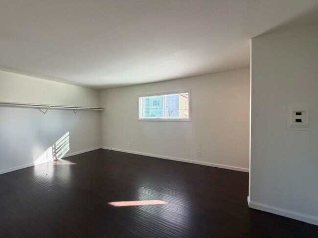 3232 14th Ave Oakland, CA 94602 photo 3