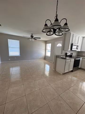 2625 Wilson Road, Fort Worth, TX 76112 photo 5