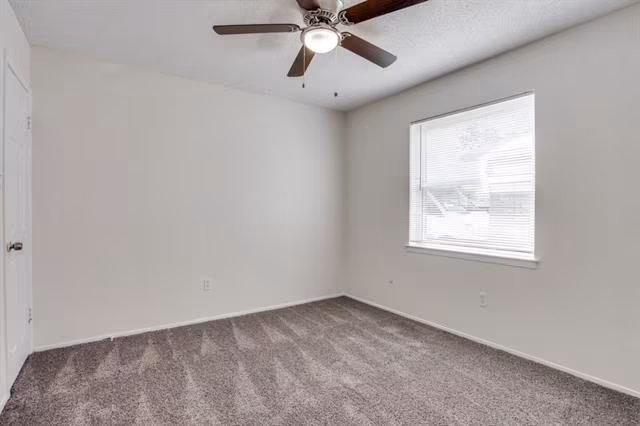 6401 Dorchester Trail, Fort Worth, TX 76182 photo 4