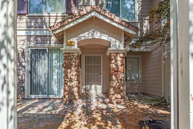 6125 Lambeck Ln San Jose, CA 95119 photo 3