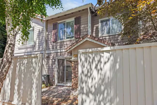 6125 Lambeck Ln San Jose, CA 95119 photo 2