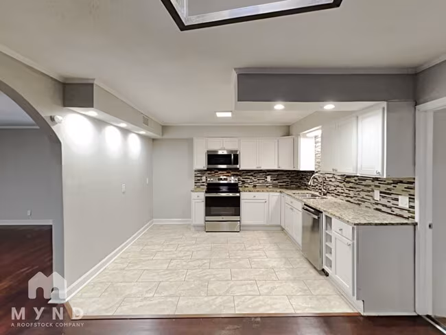 2141 Province Lane, Dallas, TX 75228 photo 2