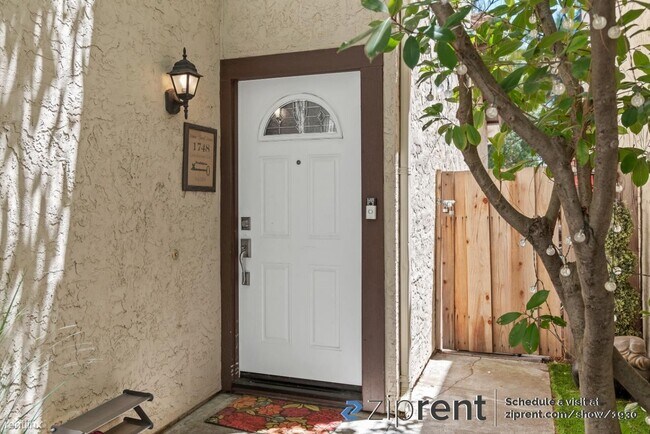 1748 Creekstone Circle, San Jose, CA 95133 photo 2