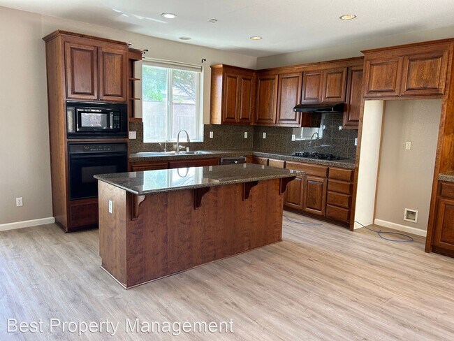 2352 Street Augustine Drive, Brentwood, CA 94513 photo 5