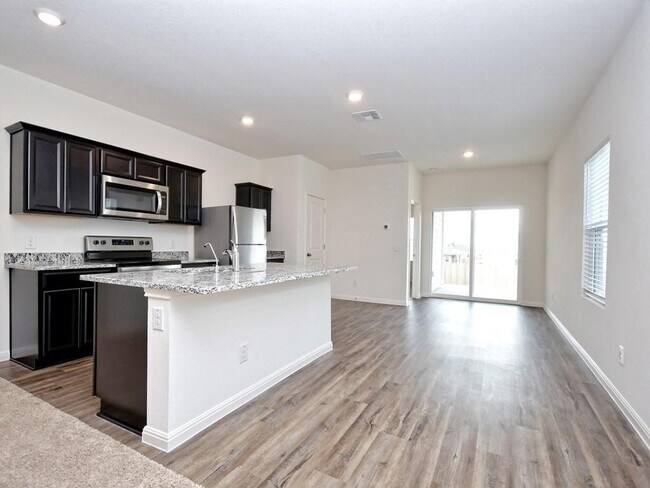 19400 Caymus Dr Pflugerville, TX 78660 photo 4