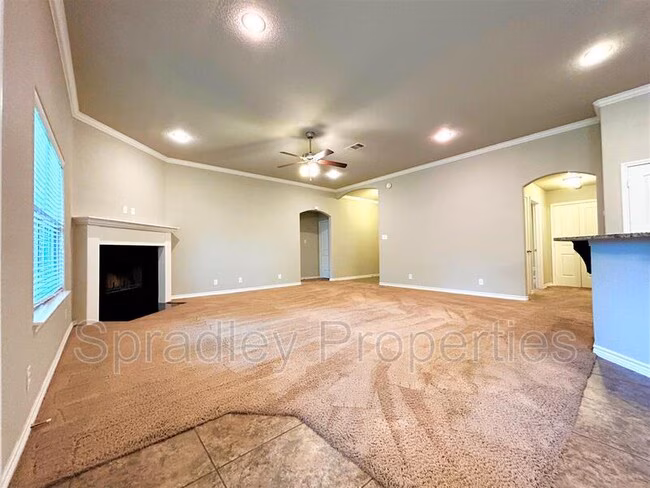 512 Marshall Dr Belton, TX 76513 photo 3