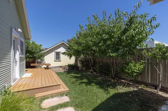 1317 C St Napa, CA 94559 photo 3