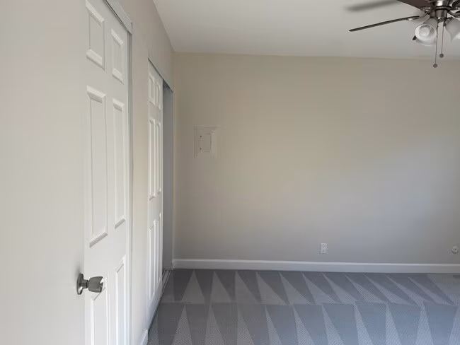 North Colonial House photo 5