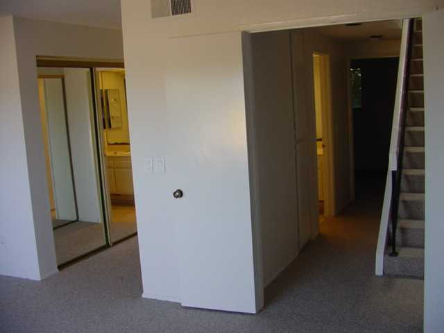4568 W Point Loma Blvd San Diego, CA 92107 photo 3