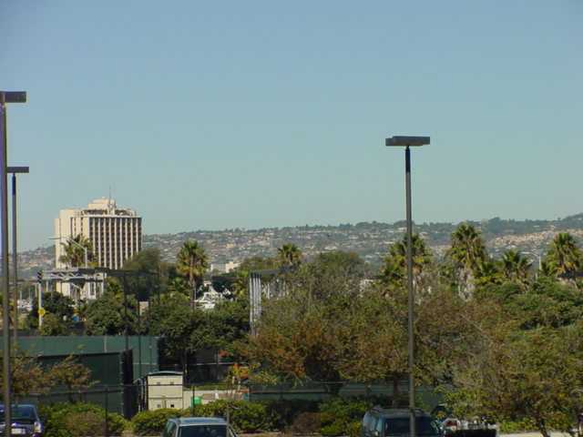 4568 W Point Loma Blvd San Diego, CA 92107 photo 4