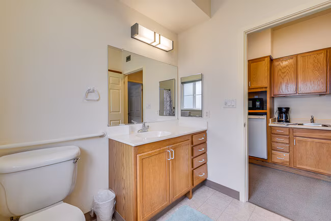 Alvarado Senior Living photo 4