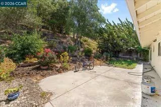 1566 Mann Dr Pinole, CA 94564 photo 3