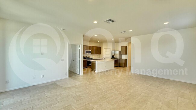 3254 N 98th Ln Phoenix, AZ 85037 photo 5