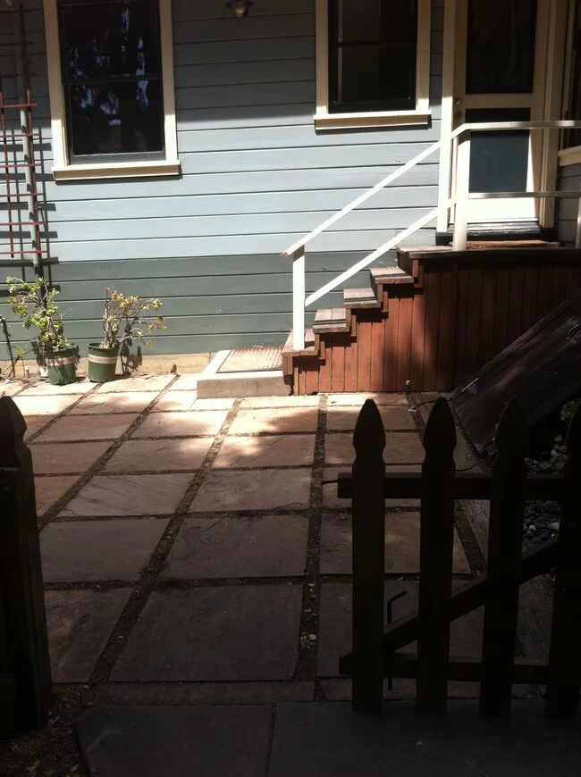 518 Byron St Palo Alto, CA 94301 photo 4