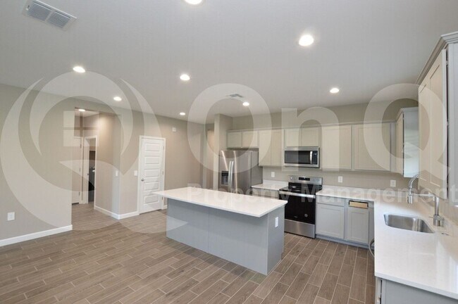 1123 West Horro Road photo 3